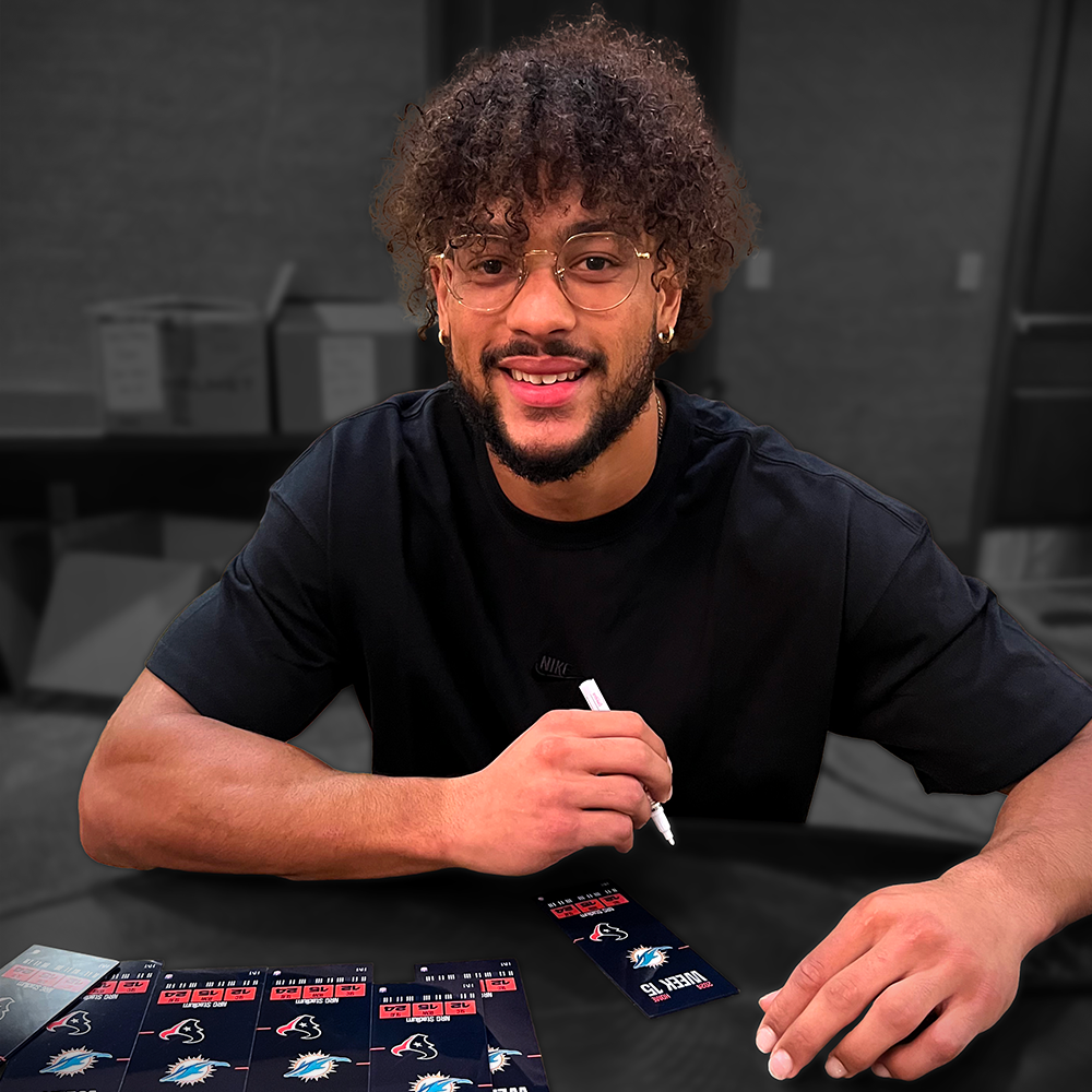 Xavier Hutchinson